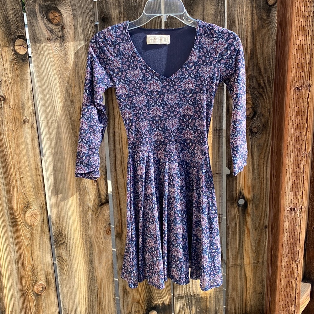 Abercrombie & Fitch Long sleeve floral skater dress fully lined
